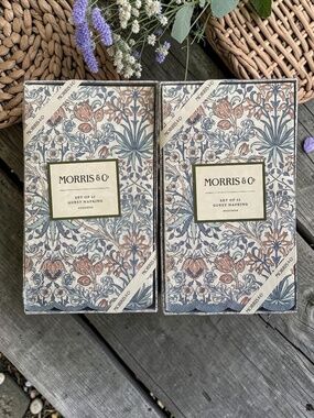 William Morris Hyacinth Guest Paper Napkins 64 Count 2 Pack Red White Blue